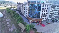 Zhenyuan Yunshang Hotel - parcheggio