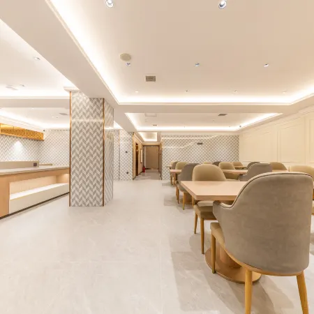 Vienna Hotel (Lanzhou Center Provincial Museum Branch)