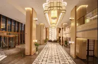 Greenland Zhongzhou International Hotel - parking