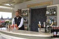 Marcella Royal Hotel - Rooftop Garden - bar