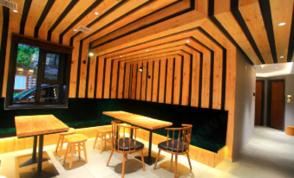 Lushan Leisure Time Homestay