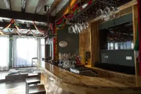 Zhuoya Resort Hot Spring Villa (tanhe wetland store in Heshun ancient town, Tengchong) - Barer