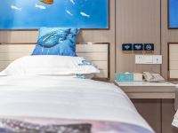 珠海海洋极地主题公寓 - 深海鲸鲨双床房