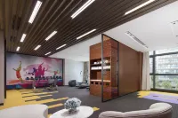 Hampton by Hilton, Qionghai Railway Station