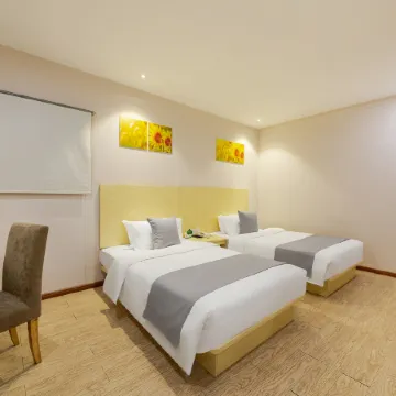 Yapu Hotel (Leping Zhuhai Middle Road Branch)