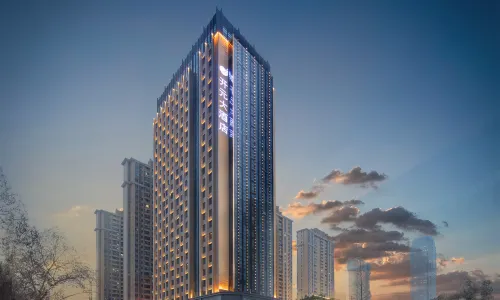 New Century Hotel (Wuhan High-speed Railway Station, Happy Valley)