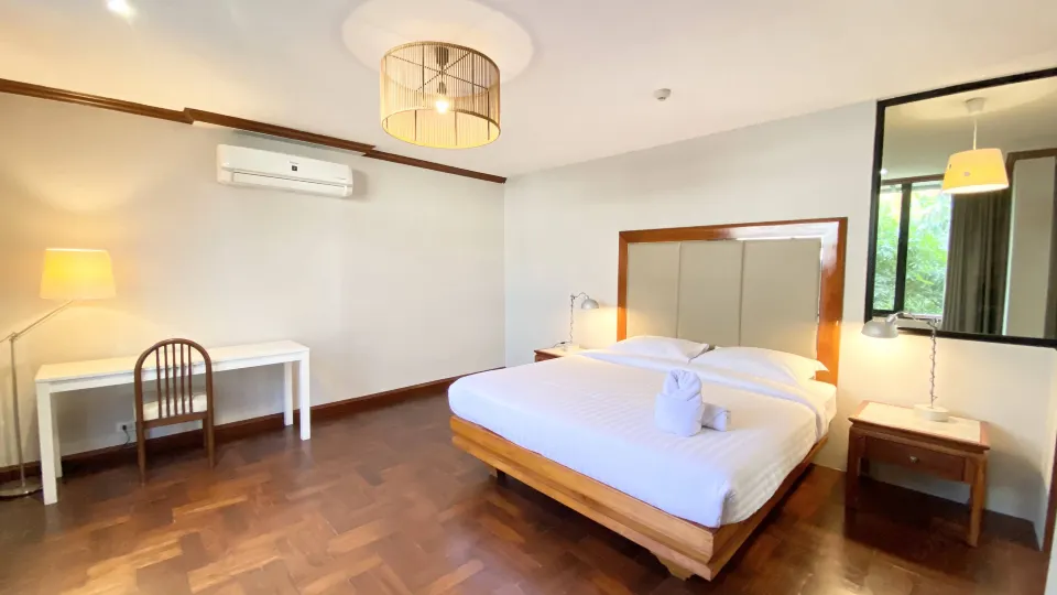 NT Place Sukhumvit Suites