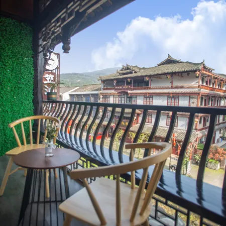 Residents' accommodation in Libo, Hongya