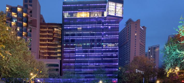 Atour Hotel Changde Laoximen Pedestrian Street Отели в г. Чанде