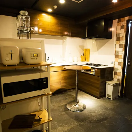 R Hostel Namba South