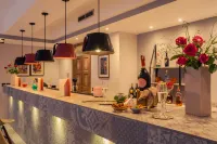Dellarosa Boutique Hotel and Spa - bar