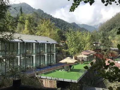 Luling Yuanxiang Guesthouse فنادق في تشونغ جَو