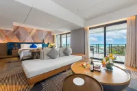 Summer surfing Resort Hotels in Lingshui
