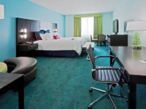 Crowne Plaza FT. LAUDERDALE AIRPORT/CRUISE by IHG Hotels near Pier Sixty-Six