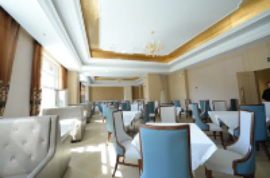 維也納飯店（西寧湟中蓮湖公園店）