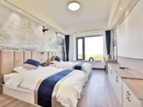 Suiman Hotel Chain (Jiaodong International Airport No. 2)