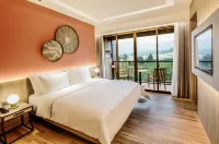 The Botanica Sanctuary Hotel dekat Masjid Pusdik Reskrim