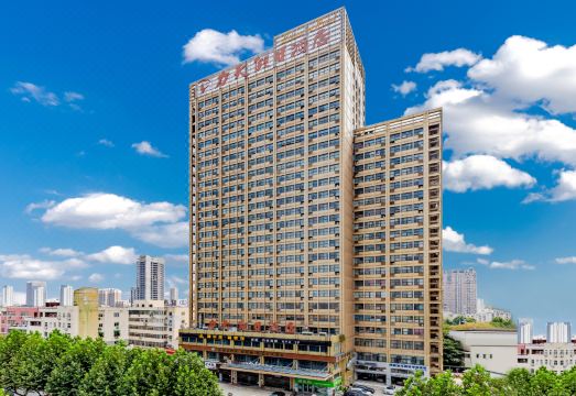 力天伯爵世家酒店（万达店）外景图