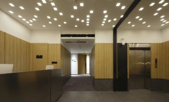 SFEEL Designer Hotel (Chengdu Yipin Tianxia Tea Shop Subway Station Branch)