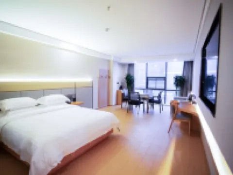 Lili Orange Light Luxury Hotel Hotels in Zongyang