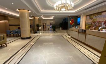 Vienna Hotel (Zhaotong Ancient City Municipal Plaza)