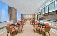 Vienna International Hotel (Jiujiang Pengze Kangyang Branch) Hotels in Pengze