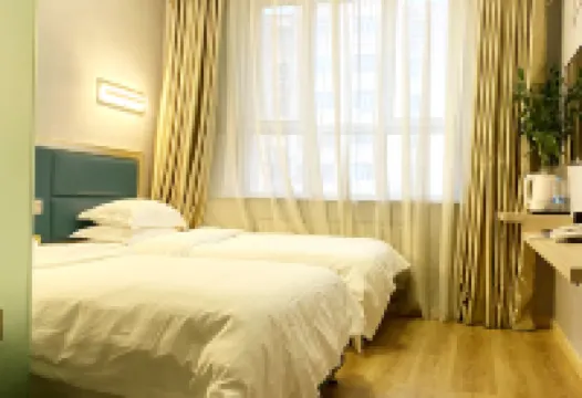 Korla Magpie Hotel