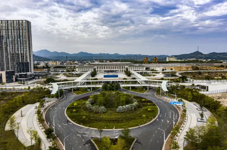 Vienna International Hotel (Shanwei High-speed Railway Station)