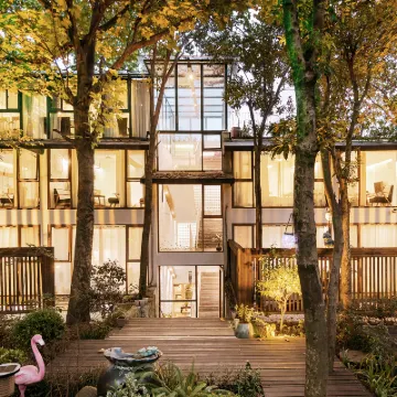 Hangzhou Lanshu Garden (Xihu Scenic Area Zoo) โรงแรมใกล้หอคอยราชวงศ์ฮั่น