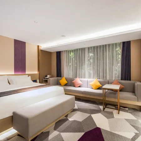 Lavande Hotel (LiaoYang City Center)