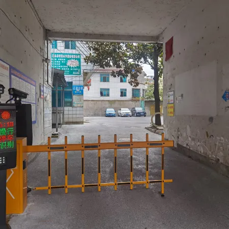 Lianjiangyuan City Hotel