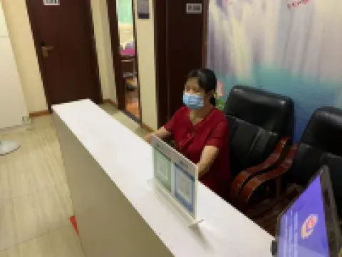 Wuhan Jingyuan Hotel (Hankou Railway Station Houhu Branch)