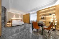 7 Days Premium Hotel (Daqing Ranghulu Dashang Xinmate) Hotels in Dashang New Mart