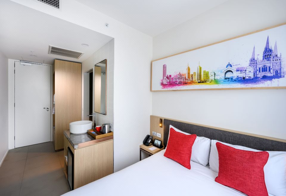 2. 이비스 멜버른 ..