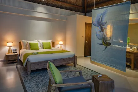 Crown Retreat Quy Nhon Resort Отели в г. Phu Cat District