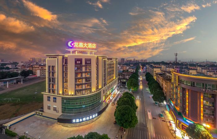 Longjia Hotel