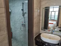 Chaka Shanshui Hotel