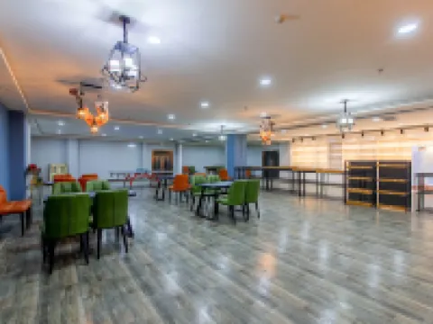 โรงแรมรีสอร์ทนาลาตี การท่องเที่ยวเชิงวัฒนธรรม ซินเจียง โรงแรมในซินหยวน