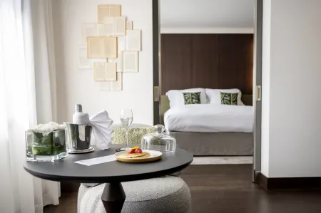Le Louise Hotel Brussels - MGallery Collection