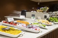 機場觀景酒店 - 早餐