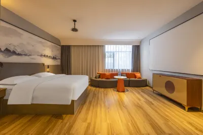 Jundu Hotel (Ningxiang Emerald Lake International Plaza) Hotels near Nanyue Temple, Ningxiang