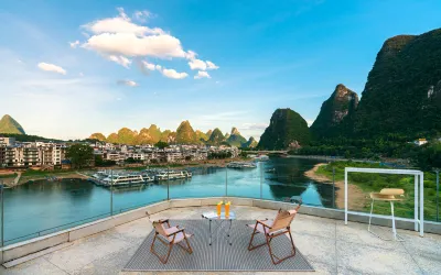 Xitang River View Holiday Hotel