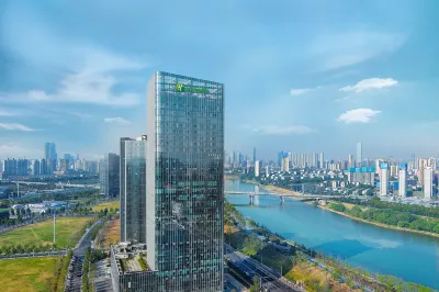 Holiday Inn Changsha Malanshan Отели в г. Чанша