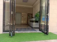 Modern Business Apartment