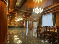 Gongpeila Hotel (Kangding Xinduqiao)