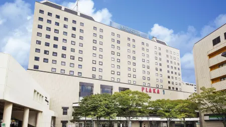 Art Hotel Niigata Station Отели рядом с достопримечательностью «Niigata Nippo Media Ship»