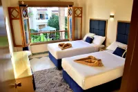 Dive Inn Resort