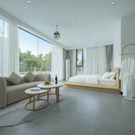 Beihai Silver Beach Pick-up Homestay