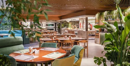 Pullman Shanghai Central Отели рядом с достопримечательностью «Hengda Chacheng»