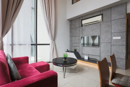 Solstice Luxury Duplex Cyberjaya By EC Отели рядом с достопримечательностью «Таман Тасайк Сайберджая / Сайберджая Лейк Гарденс»